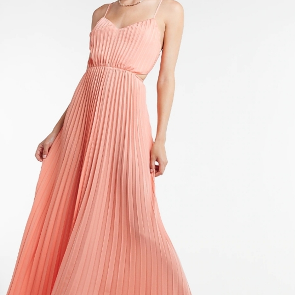 Express Pleated Side Cutout Maxi Dress Size Small - Picture 8 of 9